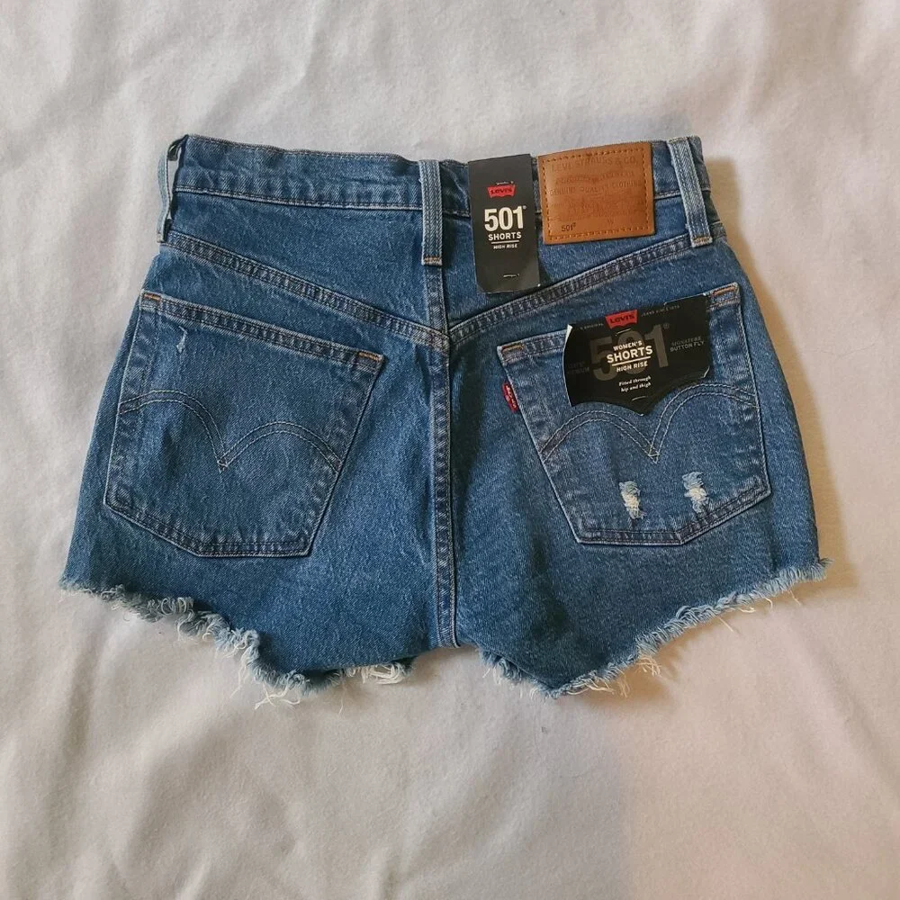 NWT Levi's Premium 501 Blue Denim High Rise Jean Shorts Distressed Style - Picture 2 of 5